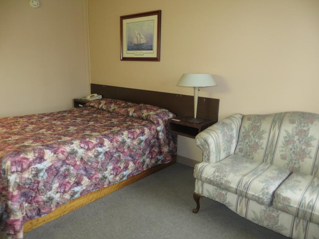 Parkwood Motor Inn Sundre Pokój zdjęcie