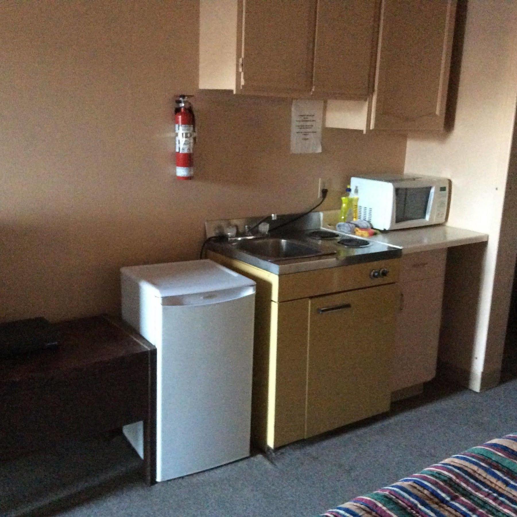 Parkwood Motor Inn Sundre Zewnętrze zdjęcie